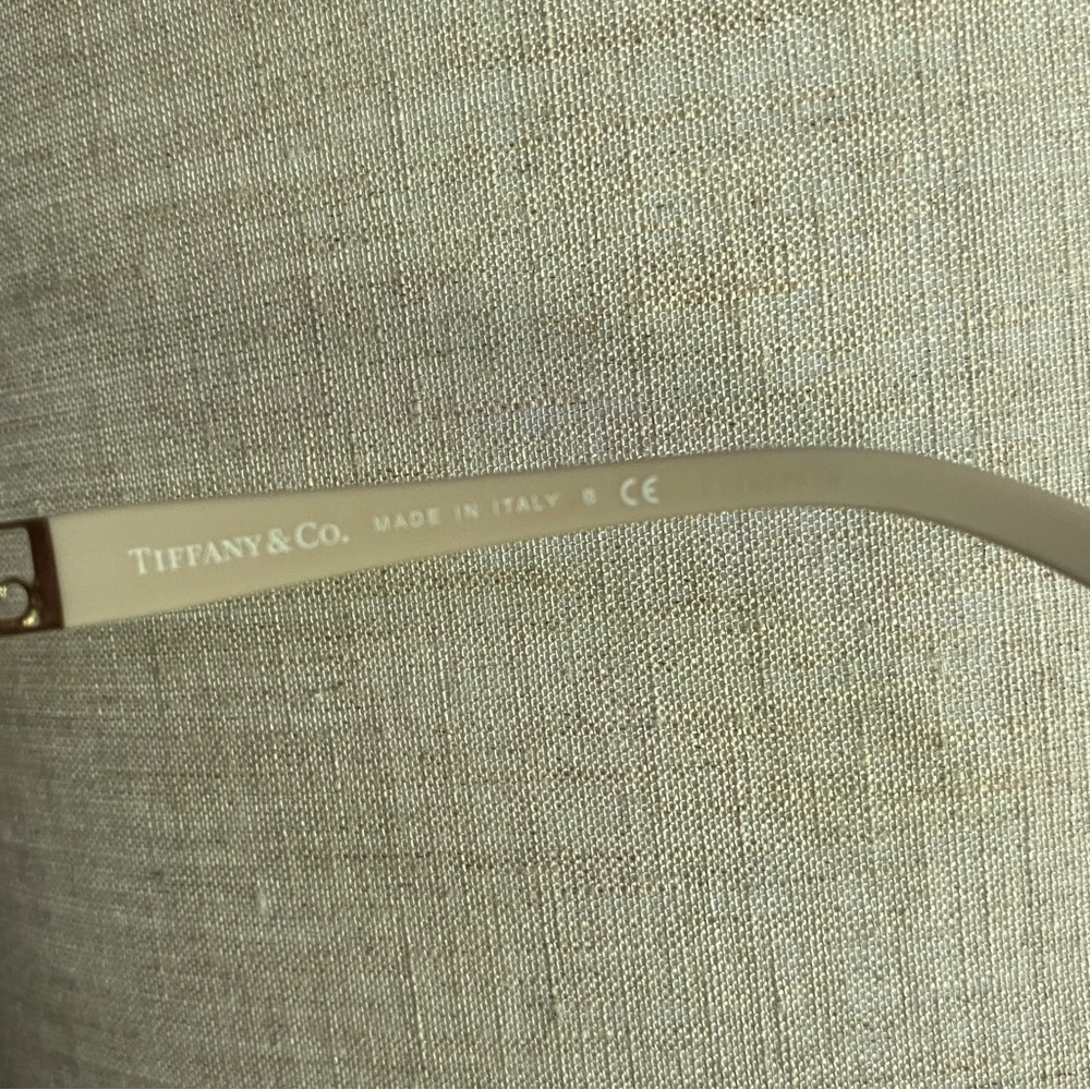 Tiffany & Co. TF 2130 8210 Rectangle Plum Pink Gold Frame Glasses 52*16*140 - Picture 8 of 16